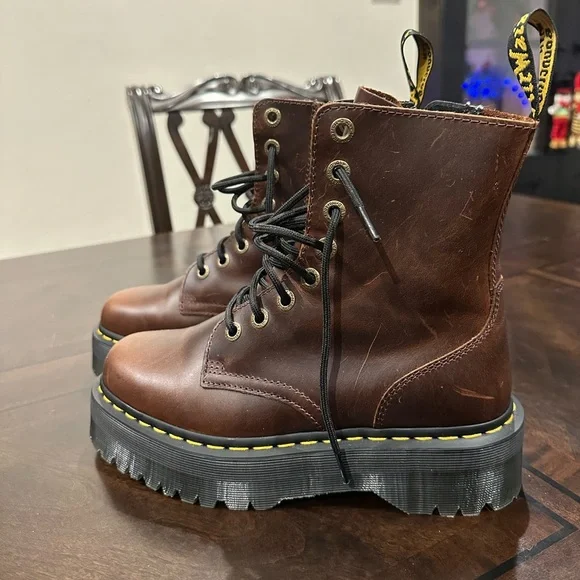 Jadon Platform Boots - Picture 2 of 7